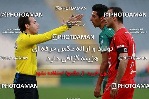 892495, Tehran, [*parameter:4*], Iran Pro League، Persian Gulf Cup، 2016-17 season، Second Leg، Week 29، Persepolis 3 v 3 Zob Ahan Esfahan on 2017/04/29 at Azadi Stadium