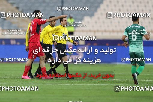 734706, Tehran, [*parameter:4*], Iran Pro League، Persian Gulf Cup، 2016-17 season، Second Leg، Week 29، Persepolis 3 v 3 Zob Ahan Esfahan on 2017/04/29 at Azadi Stadium