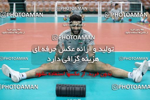 735299, لیگ جهانی والیبال، فصل 2017، 1396/03/23، ، کاتوویتس، سالن اسپودک آرنا، جلسه تمرینی [*parameter:35*] ایران