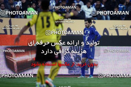 742159, Tehran, [*parameter:4*], Iran Pro League، Persian Gulf Cup، 2011-12 season، Second Leg، Week 18، Esteghlal ۱ v ۱ Sepahan on 2012/01/06 at Azadi Stadium