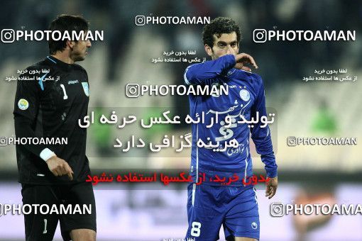 742103, Tehran, [*parameter:4*], Iran Pro League، Persian Gulf Cup، 2011-12 season، Second Leg، Week 18، Esteghlal ۱ v ۱ Sepahan on 2012/01/06 at Azadi Stadium