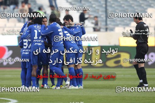 741722, Tehran, [*parameter:4*], Iran Pro League، Persian Gulf Cup، 2011-12 season، Second Leg، Week 18، Esteghlal ۱ v ۱ Sepahan on 2012/01/06 at Azadi Stadium