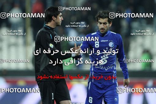 740223, Tehran, [*parameter:4*], Iran Pro League، Persian Gulf Cup، 2011-12 season، Second Leg، Week 18، Esteghlal ۱ v ۱ Sepahan on 2012/01/06 at Azadi Stadium