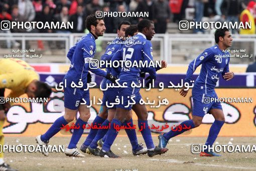 742529, Tabriz, [*parameter:4*], Iran Pro League، Persian Gulf Cup، 2011-12 season، Second Leg، Week 23، Tractor S.C. ۰ v 2 Esteghlal on 2012/01/29 at Yadegar-e Emam Stadium