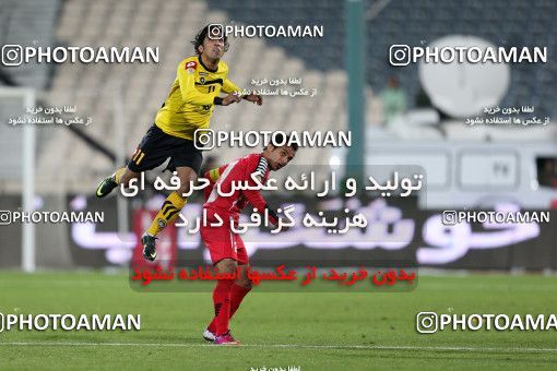 740826, Tehran, [*parameter:4*], Iran Pro League، Persian Gulf Cup، 2012-13 season، Second Leg، Week 26، Persepolis ۱ v ۰ Sepahan on 2013/02/17 at Azadi Stadium