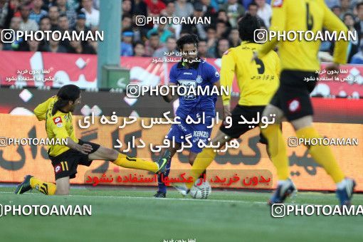 744930, Tehran, Iran, Iranian Hazfi Cup, Semi-Finals, Khorramshahr Cup, Esteghlal ۱ (4) v (5) ۱ Sepahan on 2013/03/30 at Azadi Stadium