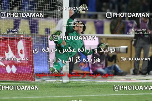 744941, Tehran, Iran, Iranian Hazfi Cup, Semi-Finals, Khorramshahr Cup, Esteghlal ۱ (4) v (5) ۱ Sepahan on 2013/03/30 at Azadi Stadium