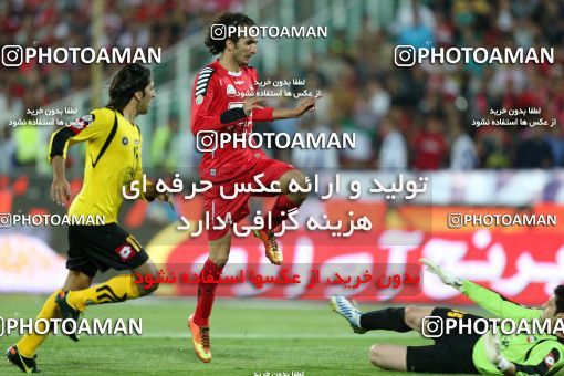 745983, Tehran, , Final جام حذفی فوتبال ایران, , Persepolis 2 v 2 Sepahan on 2013/05/05 at Azadi Stadium