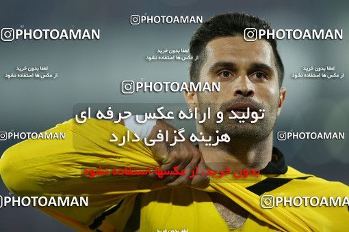 746006, Tehran, , Final جام حذفی فوتبال ایران, , Persepolis 2 v 2 Sepahan on 2013/05/05 at Azadi Stadium