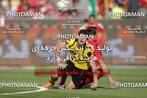 746809, Tehran, , Final جام حذفی فوتبال ایران, , Persepolis 2 v 2 Sepahan on 2013/05/05 at Azadi Stadium