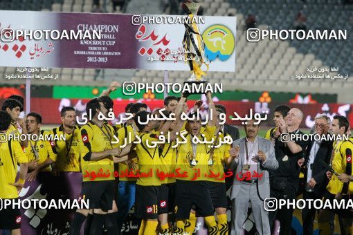 745134, Tehran, Iran, Iranian Hazfi Cup, Final, Khorramshahr Cup, Persepolis 2 (2) v (4) 2 Sepahan on 2013/05/05 at Azadi Stadium