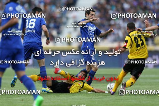 750994, Tehran, [*parameter:4*], Iran Pro League، Persian Gulf Cup، 2012-13 season، Second Leg، Week 32، Esteghlal ۱ v ۱ Sepahan on 2013/04/15 at Azadi Stadium