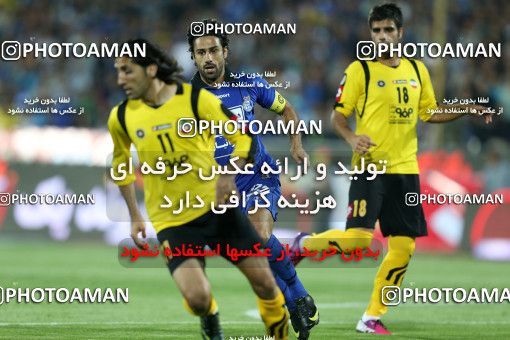 751024, Tehran, [*parameter:4*], Iran Pro League، Persian Gulf Cup، 2012-13 season، Second Leg، Week 32، Esteghlal ۱ v ۱ Sepahan on 2013/04/15 at Azadi Stadium