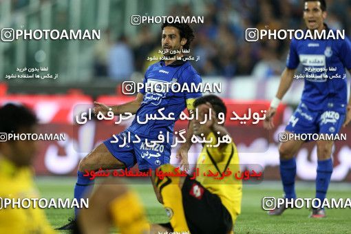 750948, Tehran, [*parameter:4*], Iran Pro League، Persian Gulf Cup، 2012-13 season، Second Leg، Week 32، Esteghlal ۱ v ۱ Sepahan on 2013/04/15 at Azadi Stadium