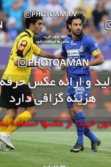 751370, Tehran, [*parameter:4*], Iran Pro League، Persian Gulf Cup، 2012-13 season، Second Leg، Week 32، Esteghlal ۱ v ۱ Sepahan on 2013/04/15 at Azadi Stadium