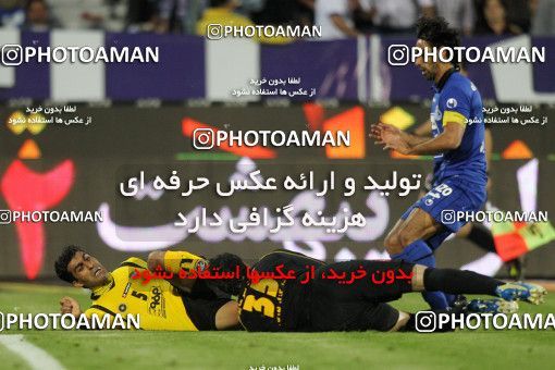 751215, Tehran, [*parameter:4*], Iran Pro League، Persian Gulf Cup، 2012-13 season، Second Leg، Week 32، Esteghlal ۱ v ۱ Sepahan on 2013/04/15 at Azadi Stadium