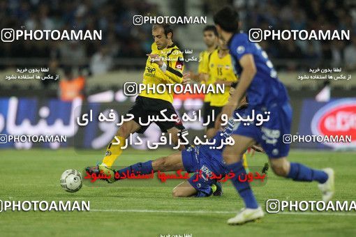 751265, Tehran, [*parameter:4*], Iran Pro League، Persian Gulf Cup، 2012-13 season، Second Leg، Week 32، Esteghlal ۱ v ۱ Sepahan on 2013/04/15 at Azadi Stadium