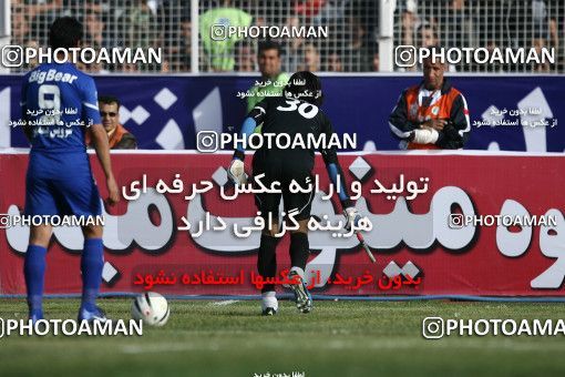 748908, Shiraz, Iran, Iranian Hazfi Cup, Final, Khorramshahr Cup, Esteghlal ۰ (4) v (۱) ۰ Shahin Boushehr on 2012/03/15 at Hafezieh Stadium