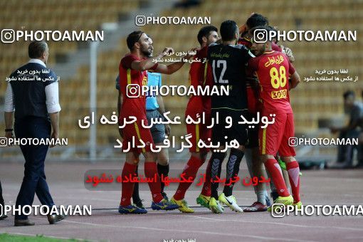 755595, Tehran, [*parameter:4*], Iran Pro League، Persian Gulf Cup، 2017-18 season، First Leg، Week 1، Naft Tehran 2 v ۱ Sepid Roud Rasht on 2017/07/27 at Shahr-e Qods Stadium