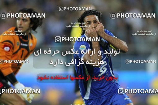 761640, Tehran, [*parameter:4*], Iran Pro League، Persian Gulf Cup، 2010-11 season، First Leg، Week 7، Esteghlal 4 v 3 Sepahan on 2010/08/27 at Azadi Stadium