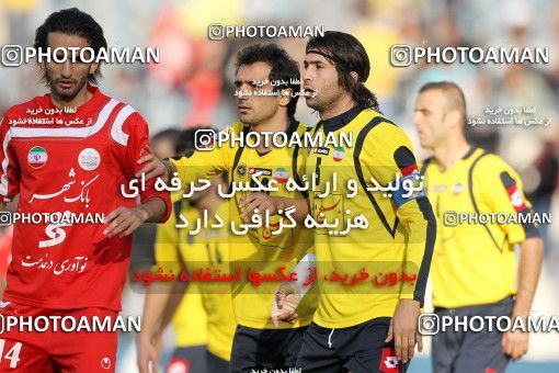 762698, Tehran, [*parameter:4*], Iran Pro League، Persian Gulf Cup، 2010-11 season، First Leg، Week 16، Persepolis ۱ v 4 Sepahan on 2010/11/29 at Azadi Stadium