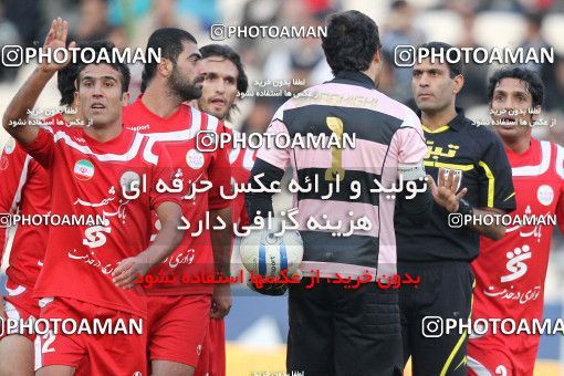 762576, Tehran, [*parameter:4*], Iran Pro League، Persian Gulf Cup، 2010-11 season، First Leg، Week 16، Persepolis ۱ v 4 Sepahan on 2010/11/29 at Azadi Stadium