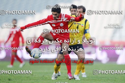 762525, Tehran, [*parameter:4*], Iran Pro League، Persian Gulf Cup، 2010-11 season، First Leg، Week 16، Persepolis ۱ v 4 Sepahan on 2010/11/29 at Azadi Stadium