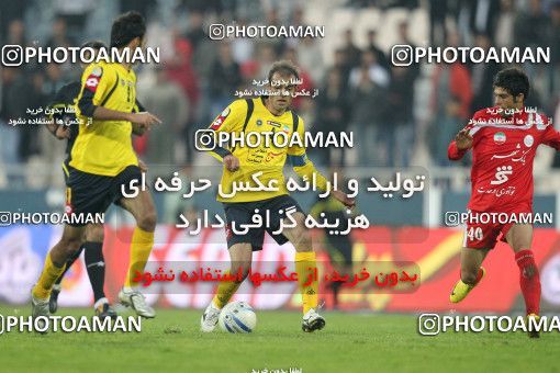 762638, Tehran, [*parameter:4*], Iran Pro League، Persian Gulf Cup، 2010-11 season، First Leg، Week 16، Persepolis ۱ v 4 Sepahan on 2010/11/29 at Azadi Stadium