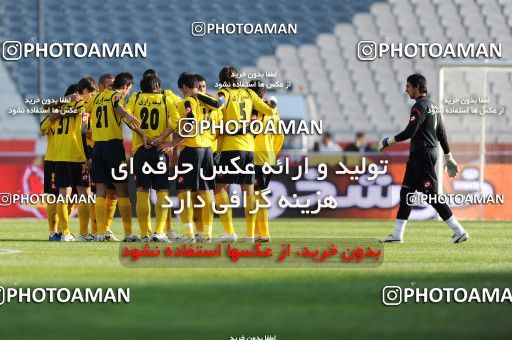 765881, Tehran, [*parameter:4*], Iran Pro League، Persian Gulf Cup، 2010-11 season، First Leg، Week 16، Persepolis ۱ v 4 Sepahan on 2010/11/29 at Azadi Stadium