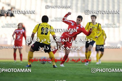 765861, Tehran, [*parameter:4*], Iran Pro League، Persian Gulf Cup، 2010-11 season، First Leg، Week 16، Persepolis ۱ v 4 Sepahan on 2010/11/29 at Azadi Stadium