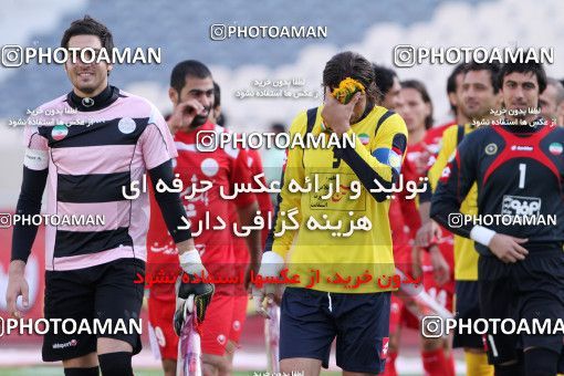 765671, Tehran, [*parameter:4*], Iran Pro League، Persian Gulf Cup، 2010-11 season، First Leg، Week 16، Persepolis ۱ v 4 Sepahan on 2010/11/29 at Azadi Stadium