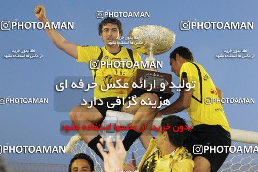 763485, Karaj, [*parameter:4*], لیگ برتر فوتبال ایران، Persian Gulf Cup، Week 34، Second Leg، Saipa 2 v 1 Sepahan on 2011/05/20 at Enghelab Stadium