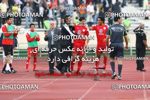 800320, Tehran, [*parameter:4*], Iran Pro League، Persian Gulf Cup، 2008-09 season، First Leg، Week 12، Persepolis 3 v 2 Sepahan on 2008/10/26 at Azadi Stadium