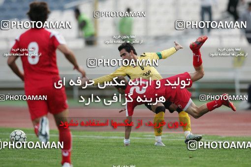 801001, Tehran, [*parameter:4*], Iran Pro League، Persian Gulf Cup، 2008-09 season، First Leg، Week 12، Persepolis 3 v 2 Sepahan on 2008/10/26 at Azadi Stadium