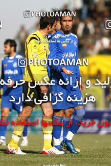 800345, Isfahan,Fooladshahr, [*parameter:4*], Iran Pro League، Persian Gulf Cup، 2008-09 season، Second Leg، Week 20، Sepahan 2 v ۱ Esteghlal on 2008/12/30 at Foolad Shahr Stadium