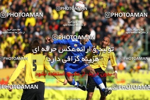 800348, Isfahan,Fooladshahr, [*parameter:4*], Iran Pro League، Persian Gulf Cup، 2008-09 season، Second Leg، Week 20، Sepahan 2 v ۱ Esteghlal on 2008/12/30 at Foolad Shahr Stadium