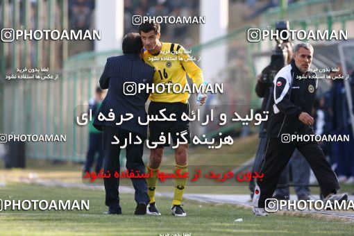 800440, Isfahan,Fooladshahr, [*parameter:4*], لیگ برتر فوتبال ایران، Persian Gulf Cup، Week 20، Second Leg، Sepahan 2 v 1 Esteghlal on 2008/12/30 at Foolad Shahr Stadium