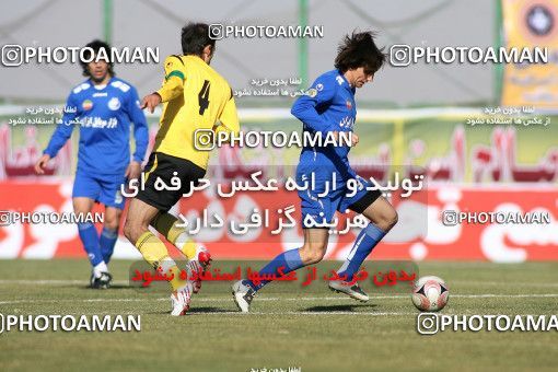 765936, Isfahan,Fooladshahr, [*parameter:4*], Iran Pro League، Persian Gulf Cup، 2008-09 season، Second Leg، Week 20، Sepahan 2 v ۱ Esteghlal on 2008/12/30 at Foolad Shahr Stadium