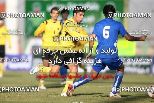 765939, Isfahan,Fooladshahr, [*parameter:4*], Iran Pro League، Persian Gulf Cup، 2008-09 season، Second Leg، Week 20، Sepahan 2 v ۱ Esteghlal on 2008/12/30 at Foolad Shahr Stadium