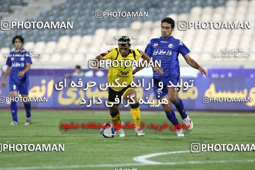 766791, Tehran, Iran, Iran Pro League، Persian Gulf Cup، 2009-10 season، First Leg، Week 1، Esteghlal ۱ v ۰ Sepahan on 2009/08/07 at Azadi Stadium