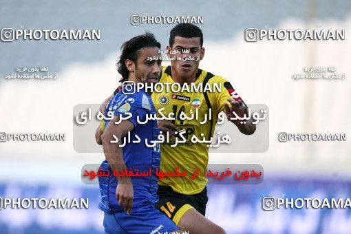 770812, Tehran, Iran, Iran Pro League، Persian Gulf Cup، 2009-10 season، First Leg، Week 1، Esteghlal ۱ v ۰ Sepahan on 2009/08/07 at Azadi Stadium