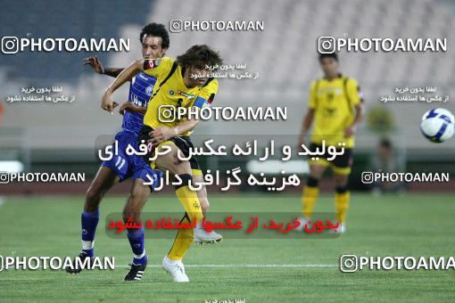 770779, Tehran, Iran, Iran Pro League، Persian Gulf Cup، 2009-10 season، First Leg، Week 1، Esteghlal ۱ v ۰ Sepahan on 2009/08/07 at Azadi Stadium