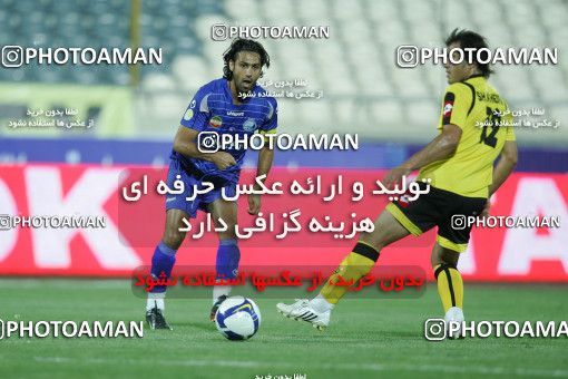 770154, Tehran, Iran, Iran Pro League، Persian Gulf Cup، 2009-10 season، First Leg، Week 1، Esteghlal ۱ v ۰ Sepahan on 2009/08/07 at Azadi Stadium