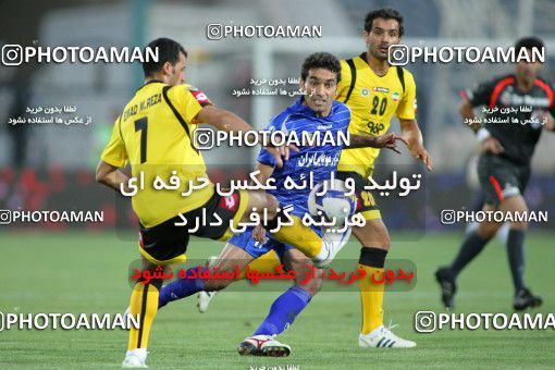 765605, Tehran, Iran, Iran Pro League، Persian Gulf Cup، 2009-10 season، First Leg، Week 1، Esteghlal ۱ v ۰ Sepahan on 2009/08/07 at Azadi Stadium