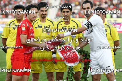 770402, Tehran, Iran, Iran Pro League، Persian Gulf Cup، 2009-10 season، First Leg، Week 14، Persepolis 2 v ۱ Tractor S.C. on 2009/10/26 at Azadi Stadium