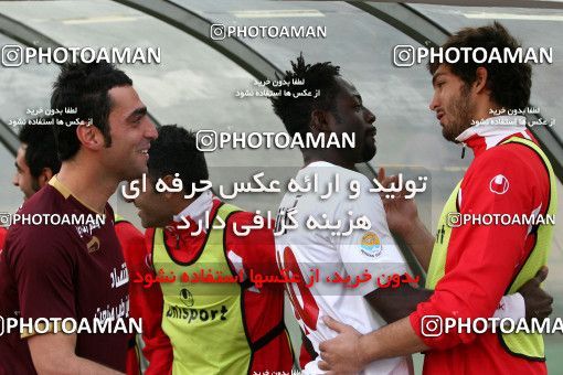 770381, Tehran, Iran, Iran Pro League، Persian Gulf Cup، 2009-10 season، First Leg، Week 14، Persepolis 2 v ۱ Tractor S.C. on 2009/10/26 at Azadi Stadium