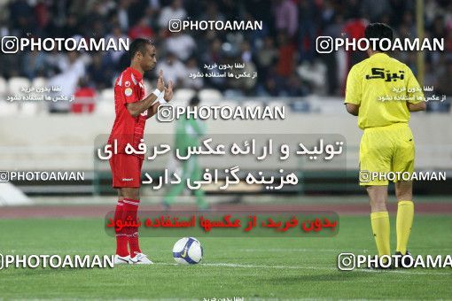 770338, Tehran, Iran, لیگ برتر فوتبال ایران، Persian Gulf Cup، Week 14، First Leg، Persepolis 2 v 1 Tractor Sazi on 2009/10/26 at Azadi Stadium