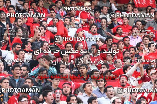 770330, Tehran, Iran, Iran Pro League، Persian Gulf Cup، 2009-10 season، First Leg، Week 14، Persepolis 2 v ۱ Tractor S.C. on 2009/10/26 at Azadi Stadium