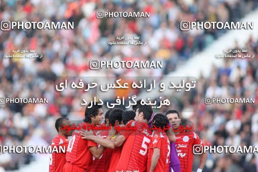 765560, Tehran, Iran, Iran Pro League، Persian Gulf Cup، 2009-10 season، First Leg، Week 14، Persepolis 2 v ۱ Tractor S.C. on 2009/10/26 at Azadi Stadium