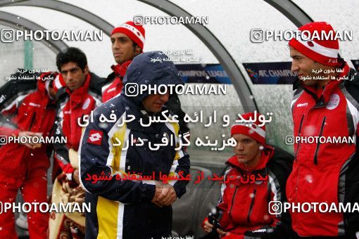 766213, Isfahan,Fooladshahr, Iran, Iran Pro League، Persian Gulf Cup، 2009-10 season، First Leg، Week 17، Sepahan 2 v ۱ Persepolis on 2009/11/28 at Foolad Shahr Stadium